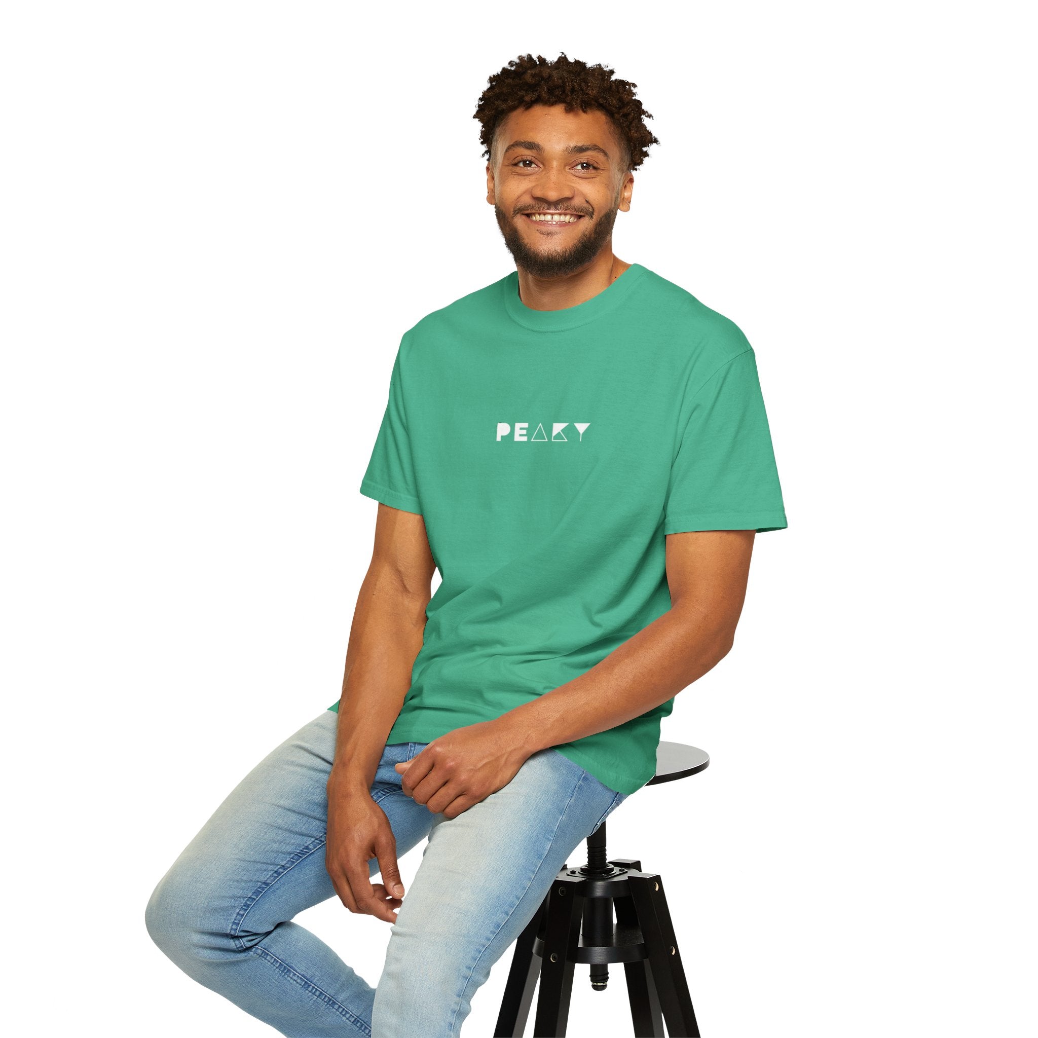Garment-Dyed T-shirt with Novioni Design