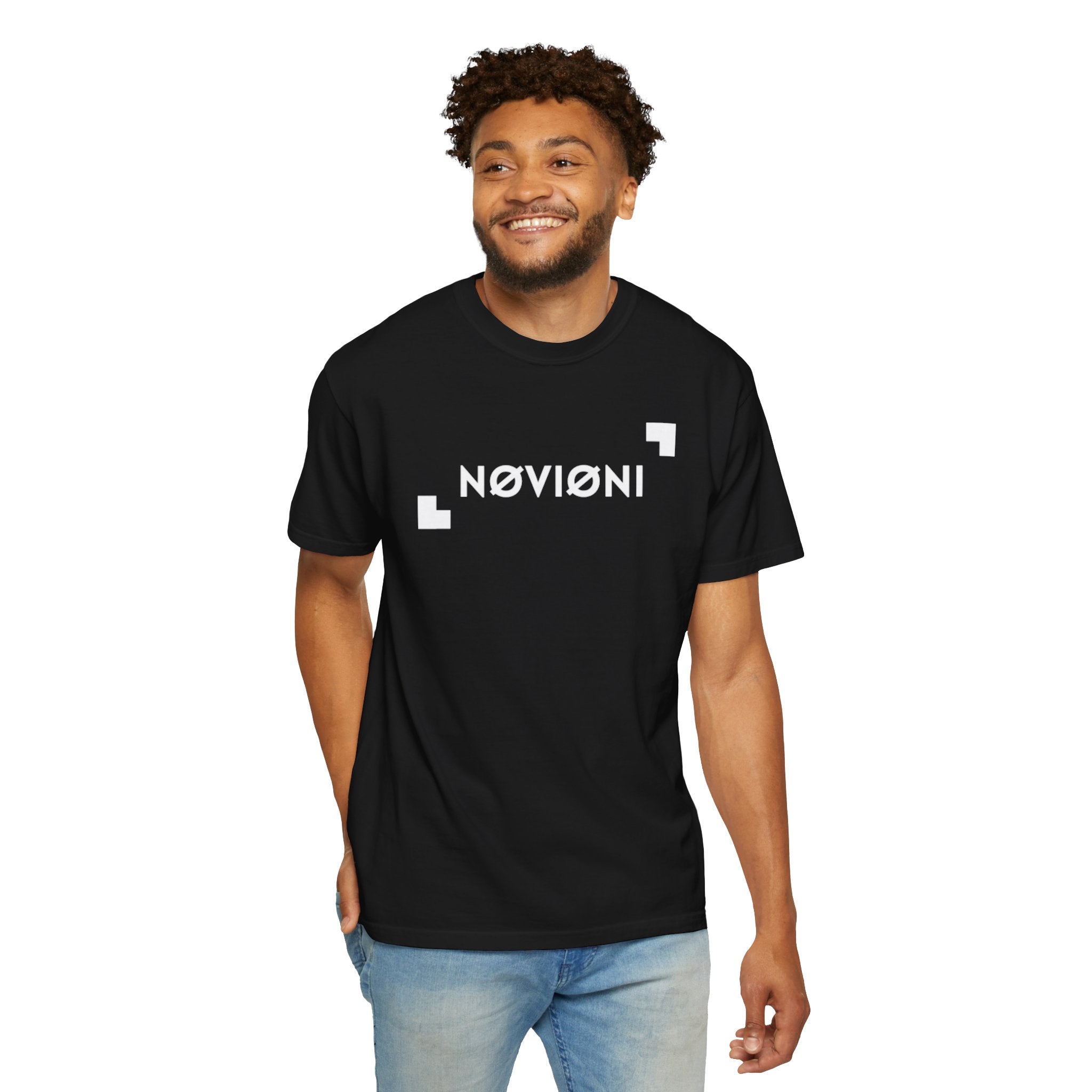 Unisex Tee Shirt NOVIONI Design